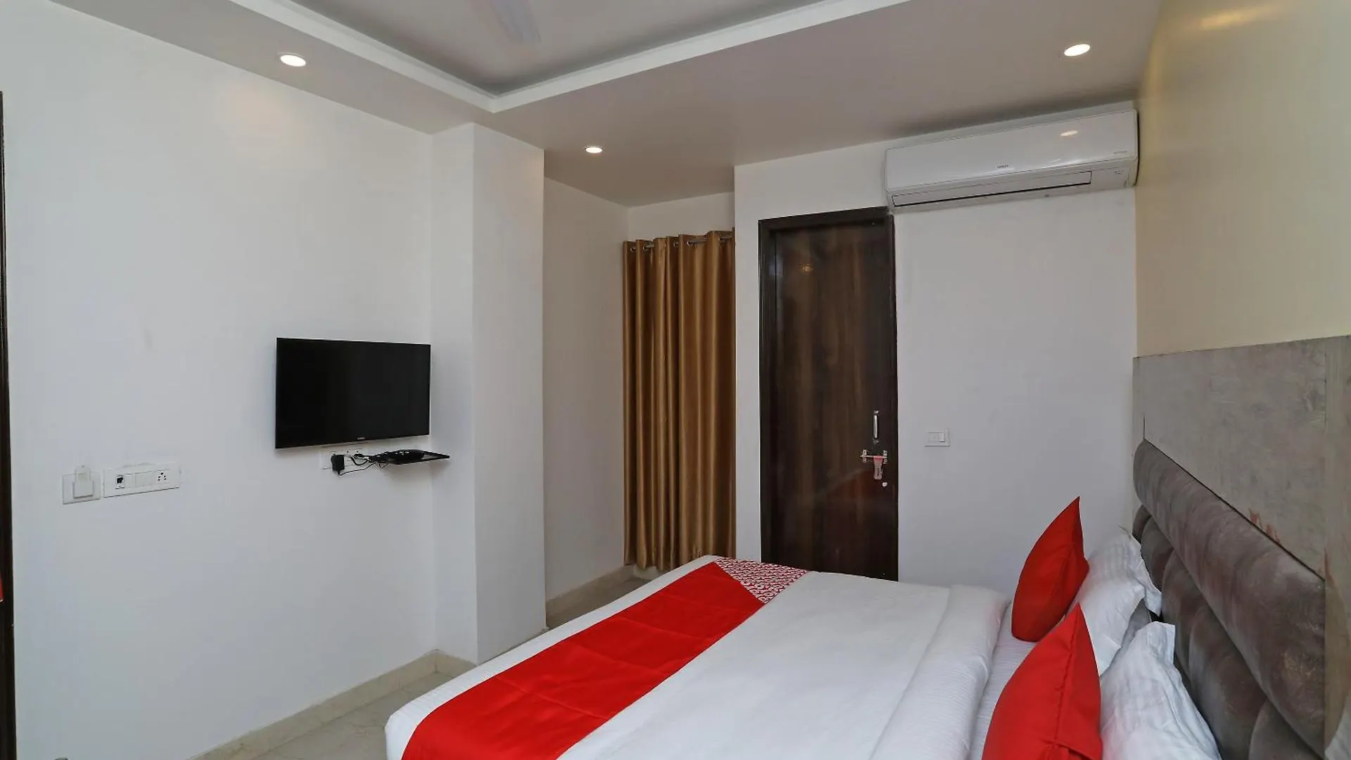 ***  Hotel O Royal Stay Nuova Delhi India